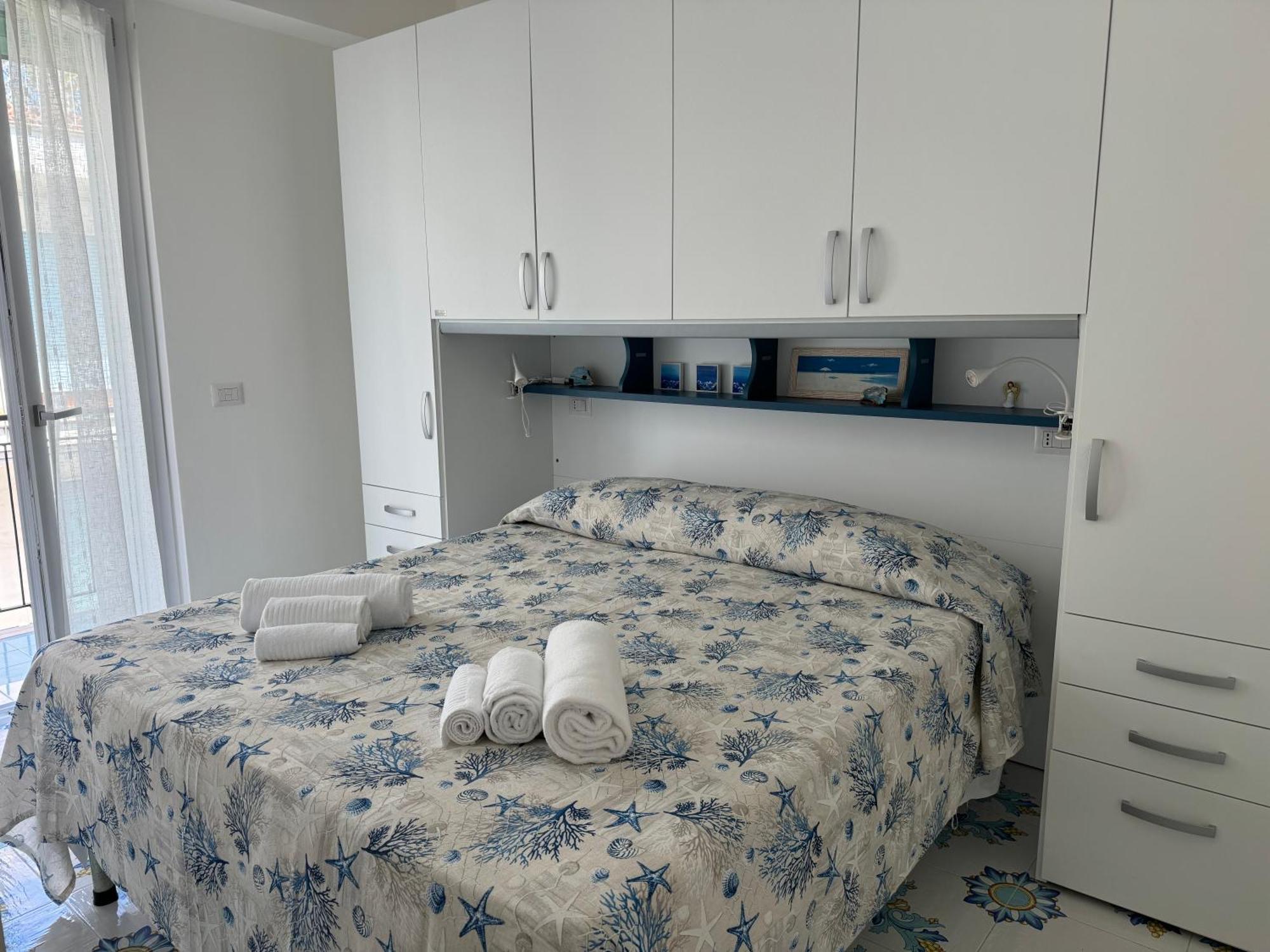 Donna Flora Ischia Appartamento エクステリア 写真